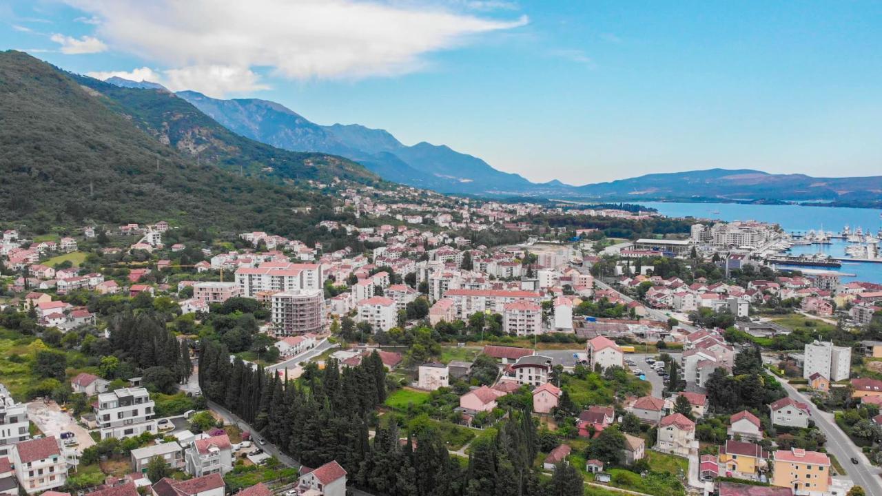 Adriabay Studio Tivat Exterior photo