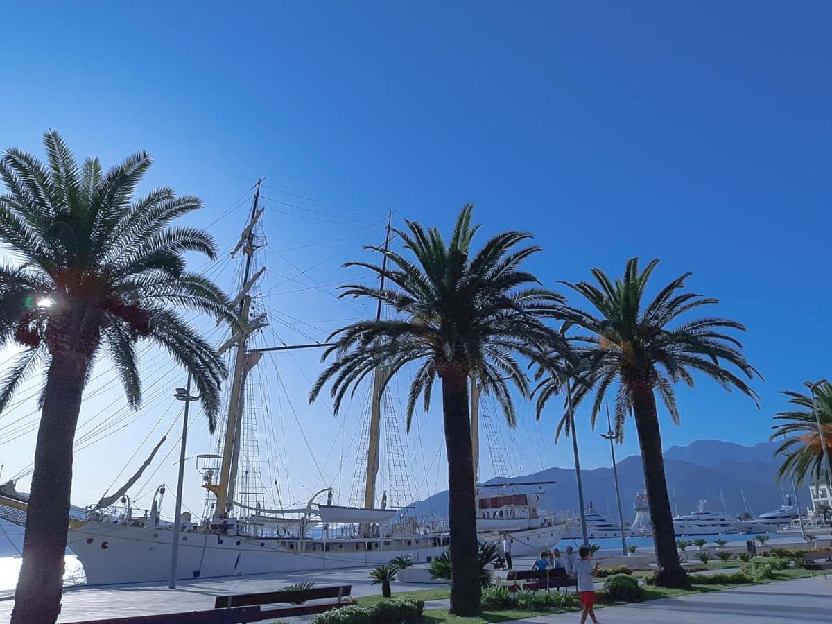 Adriabay Studio Tivat Exterior photo