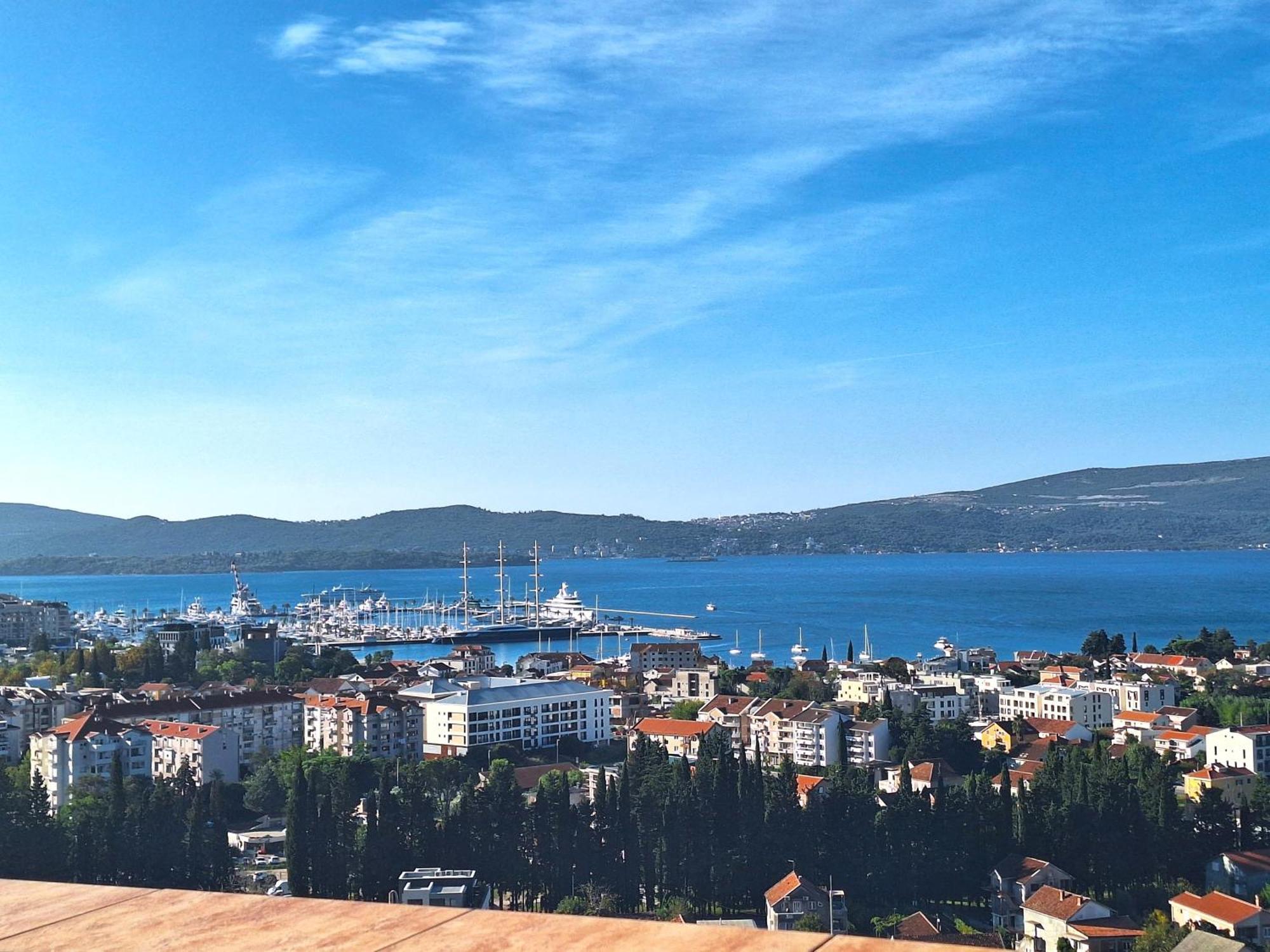 Adriabay Studio Tivat Exterior photo